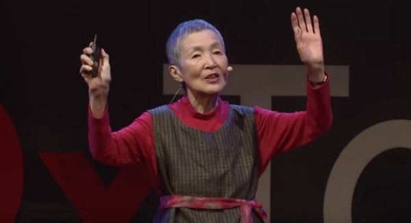 81歲奶奶自學(xué)編程 有夢想誰都了不起